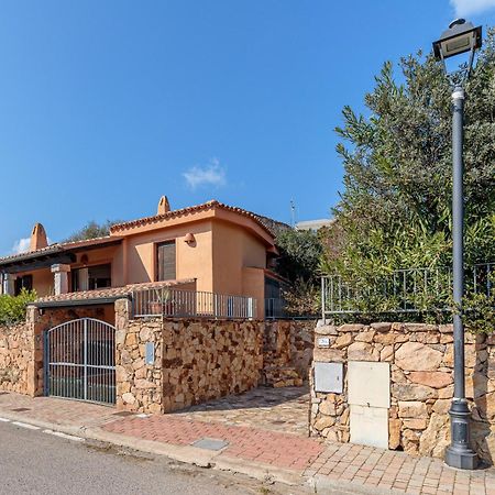 Villetta Franca 100M From The Beach - Happy Rentals Golfo Aranci Buitenkant foto
