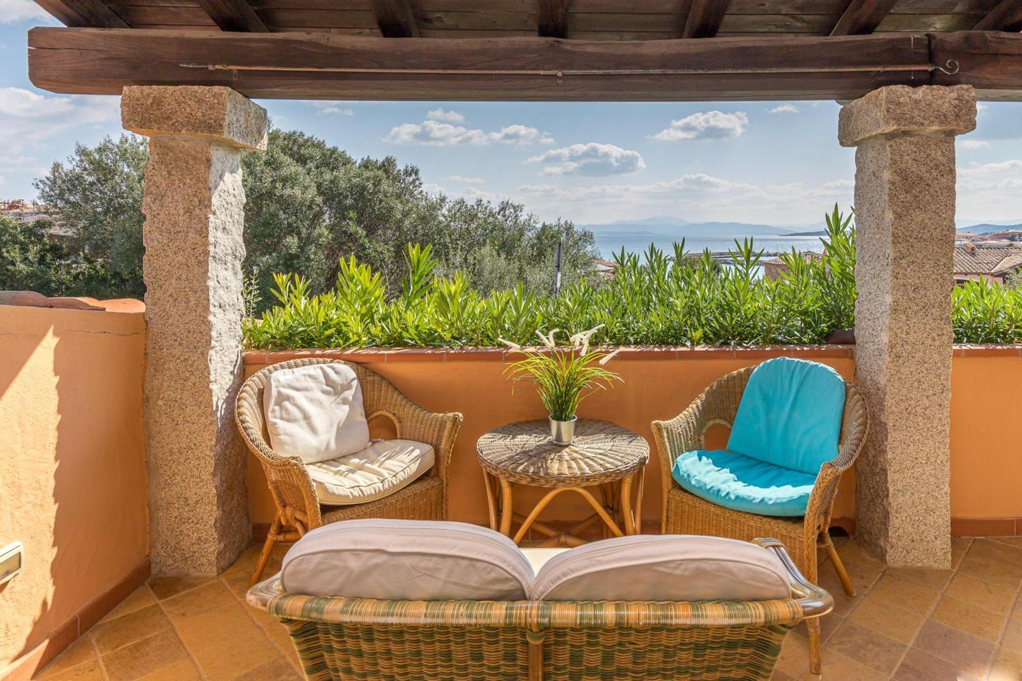 Villetta Franca 100M From The Beach - Happy Rentals Golfo Aranci Buitenkant foto