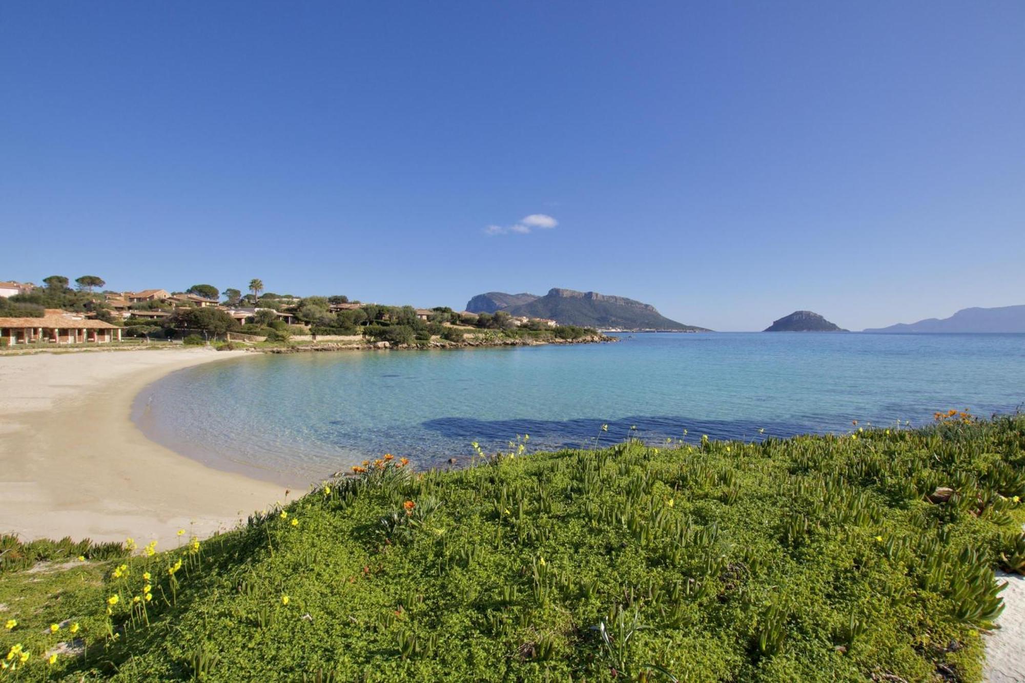 Villetta Franca 100M From The Beach - Happy Rentals Golfo Aranci Buitenkant foto